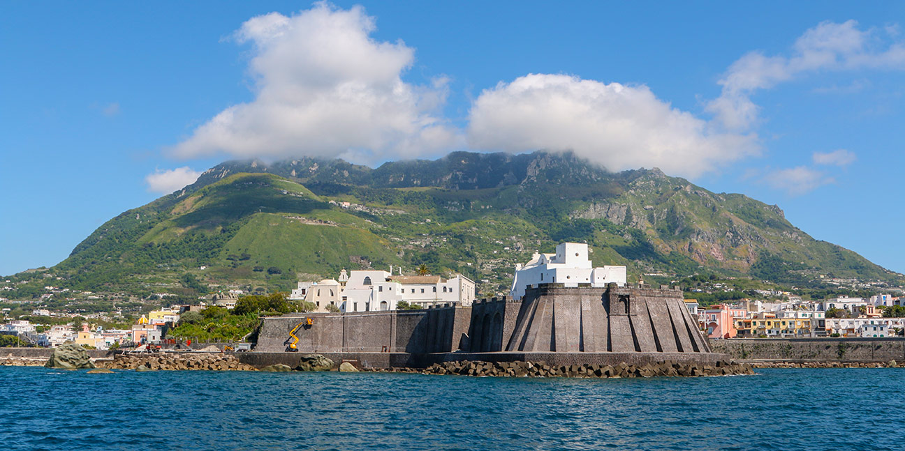 La chiesa del Soccorso di Forio vista da mare